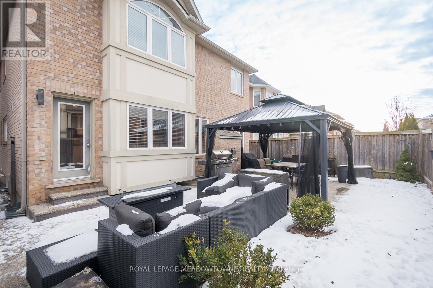 












311 PRINGLE AVENUE

,
Milton,




Ontario
L9T7N1

