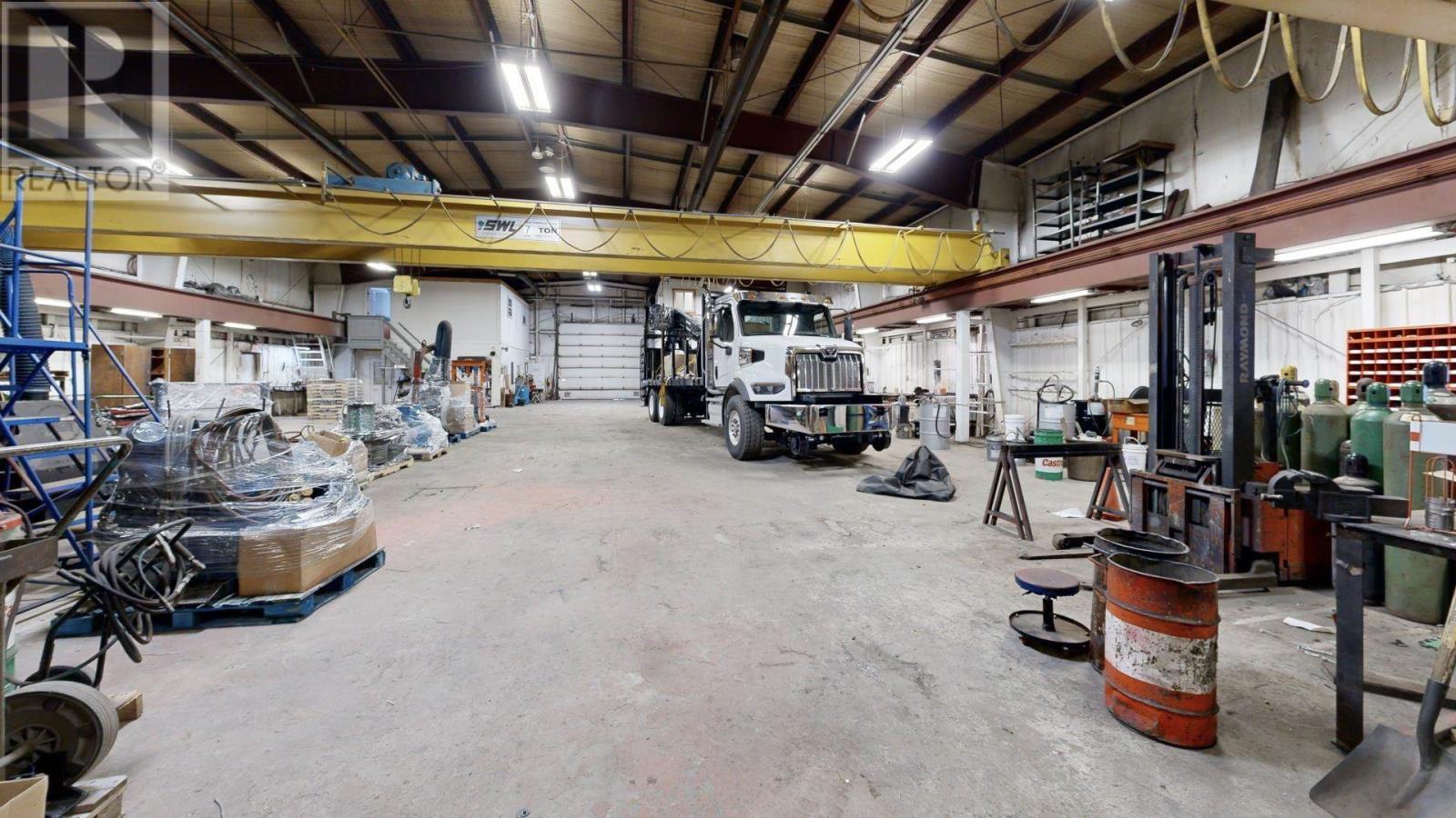 












37 Perini RD

,
Elliot Lake,




Ontario
P5A2T1

