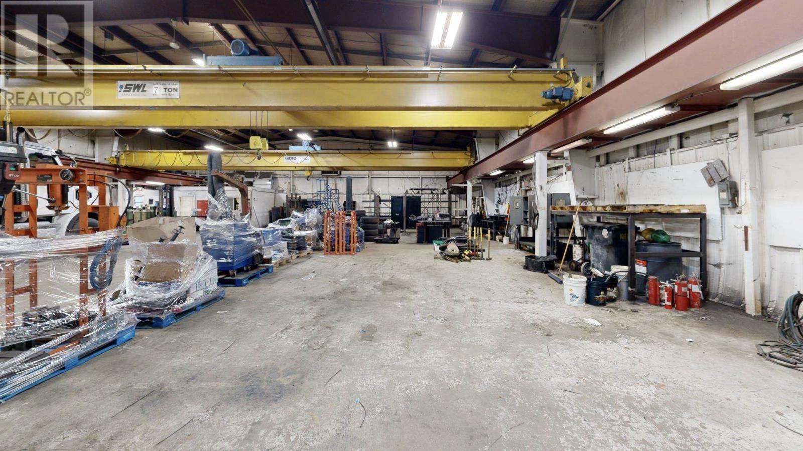 












37 Perini RD

,
Elliot Lake,




Ontario
P5A2T1

