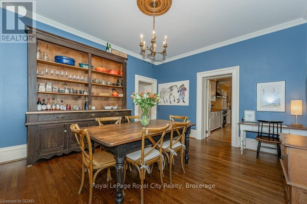 












134 DUBLIN STREET N

,
Guelph (Downtown),




Ontario
N1H4N7

