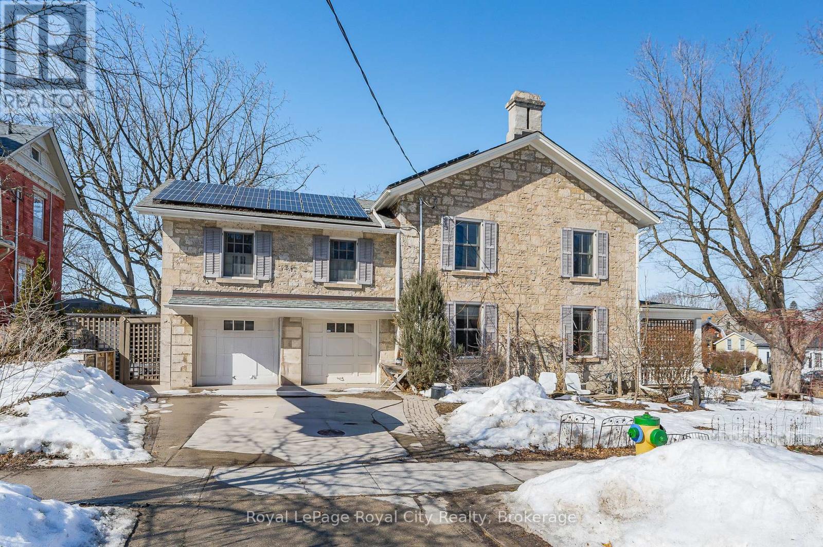 












134 DUBLIN STREET N

,
Guelph (Downtown),




Ontario
N1H4N7

