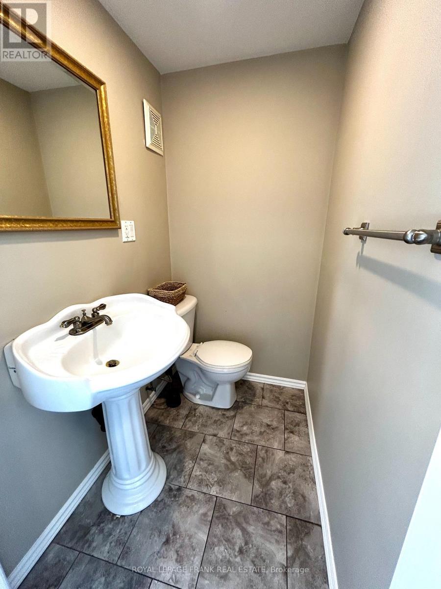 












680 MARBLE POINT ROAD

,
Marmora and Lake (Marmora Ward),




Ontario
K0K2M0

