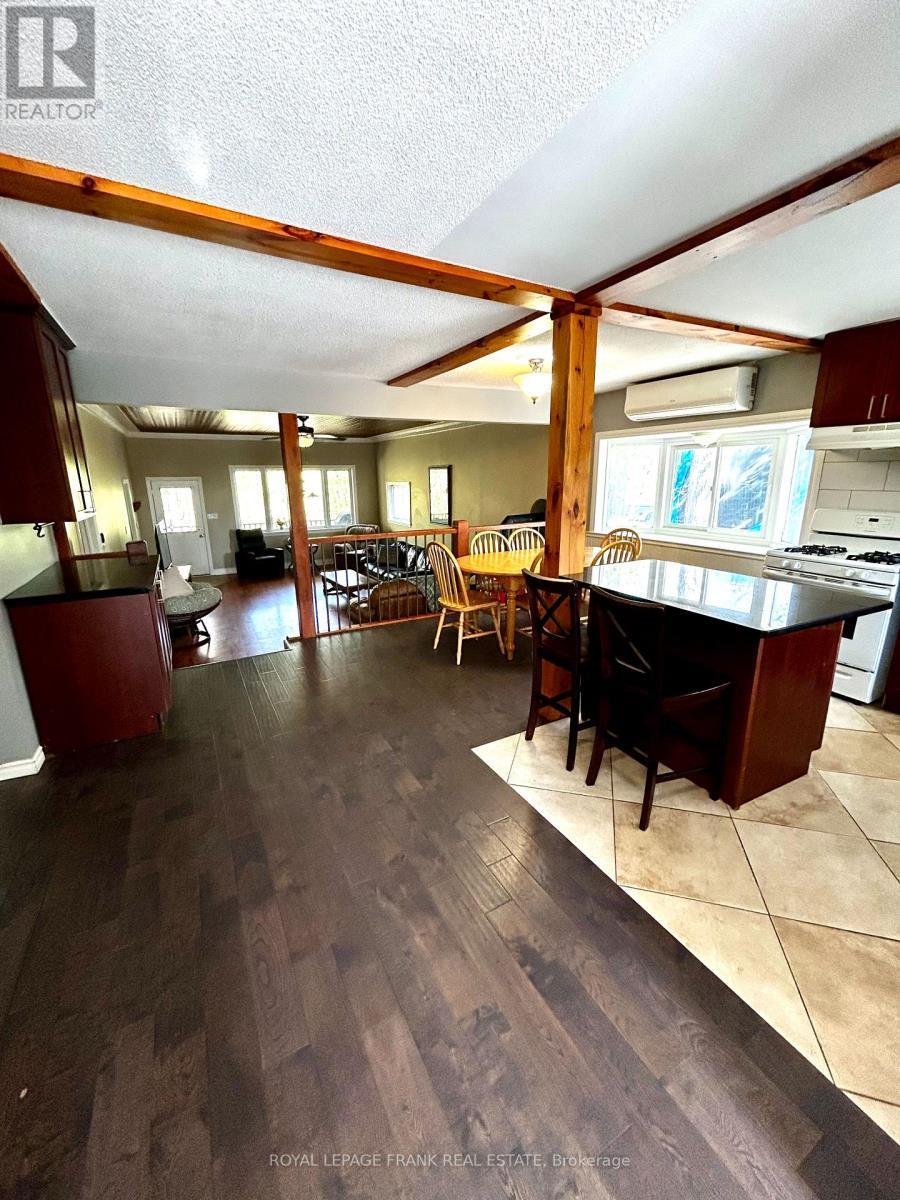 












680 MARBLE POINT ROAD

,
Marmora and Lake (Marmora Ward),




Ontario
K0K2M0

