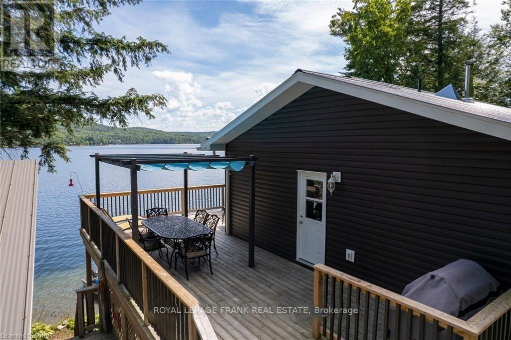 












1758 PAPINEAU LAKE ROAD

,
Hastings Highlands (Wicklow Ward),




Ontario
K0L2R0

