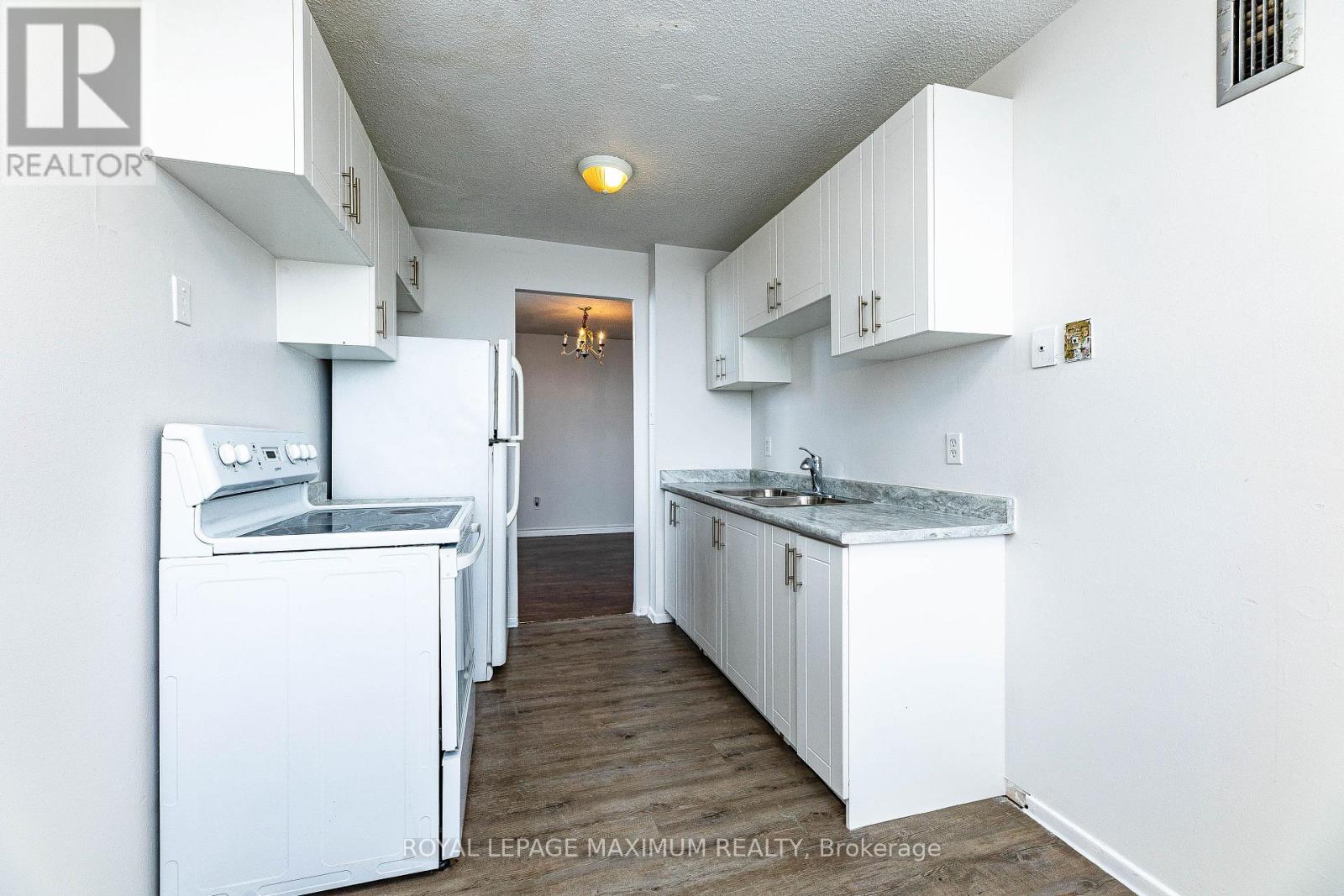 












1912 - 15 KENSINGTON ROAD

,
Brampton,




Ontario
L6T3W2

