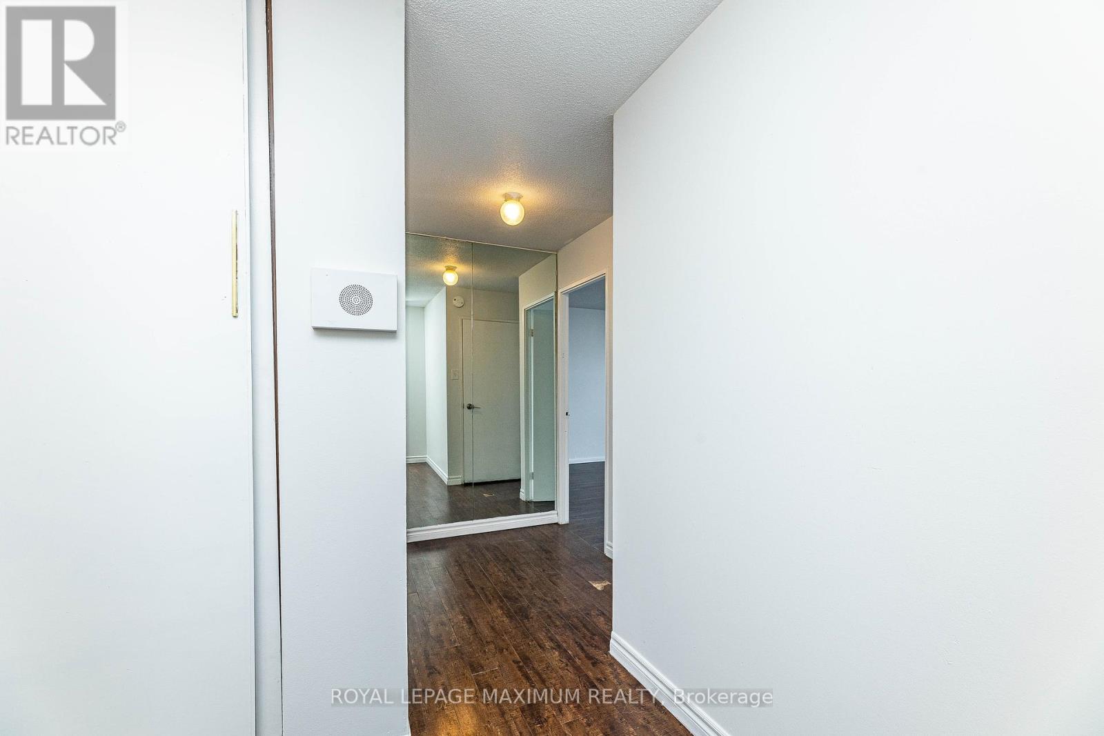 












1912 - 15 KENSINGTON ROAD

,
Brampton,




Ontario
L6T3W2

