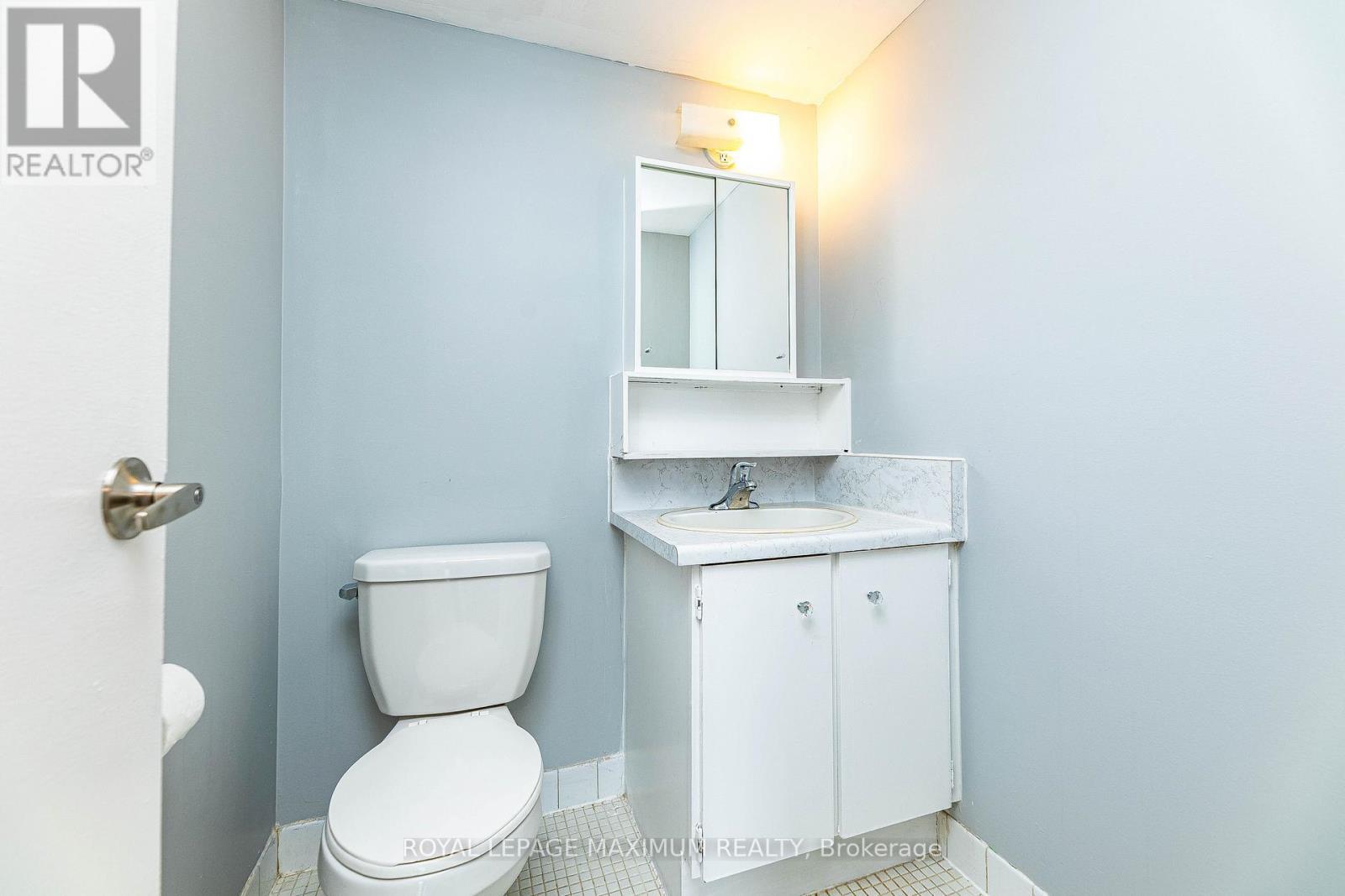 












1912 - 15 KENSINGTON ROAD

,
Brampton,




Ontario
L6T3W2

