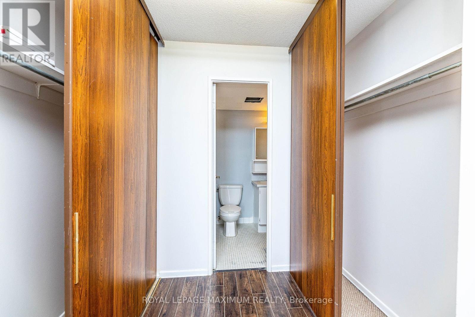 












1912 - 15 KENSINGTON ROAD

,
Brampton,




Ontario
L6T3W2


