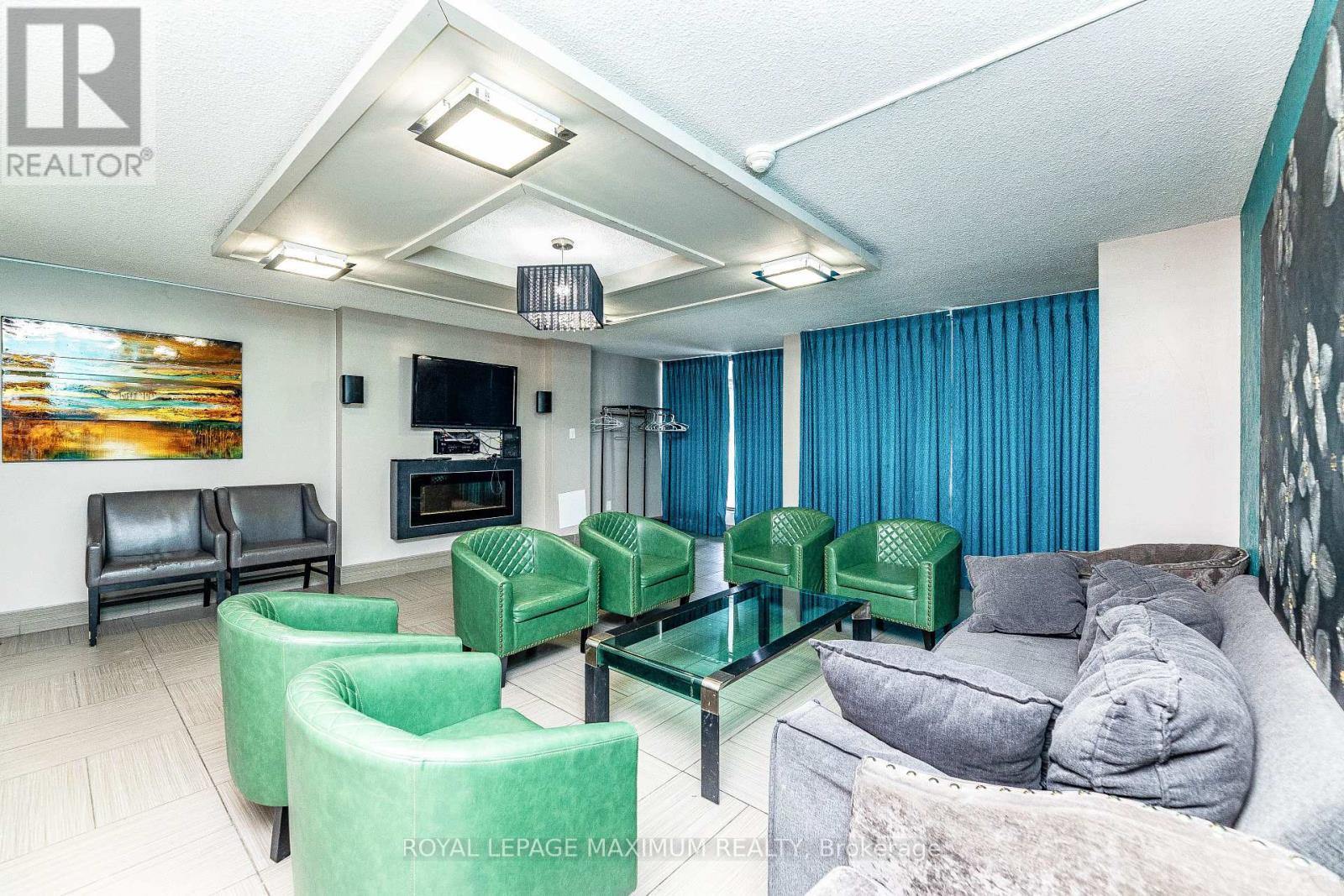 












1912 - 15 KENSINGTON ROAD

,
Brampton,




Ontario
L6T3W2


