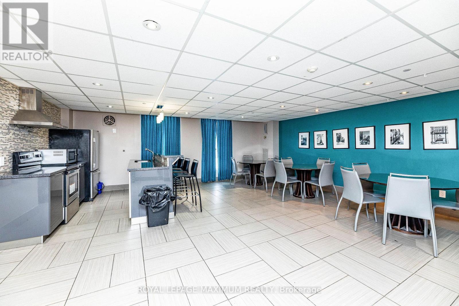 












1912 - 15 KENSINGTON ROAD

,
Brampton,




Ontario
L6T3W2

