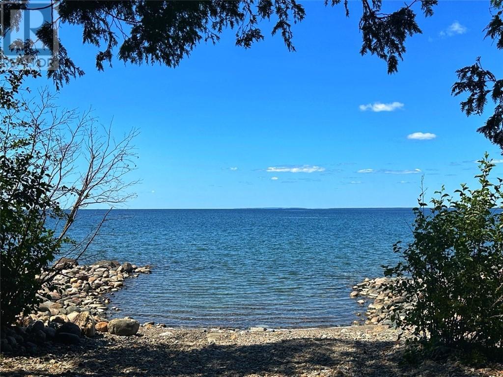 












190 McQuarrie Road

,
Kagawong, Manitoulin Island,




Ontario
P0P1J0

