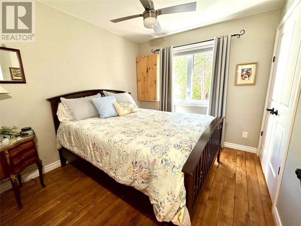 












190 McQuarrie Road

,
Kagawong, Manitoulin Island,




Ontario
P0P1J0

