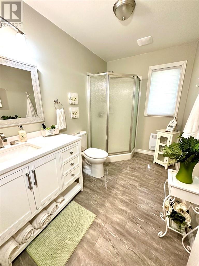












190 McQuarrie Road

,
Kagawong, Manitoulin Island,




Ontario
P0P1J0

