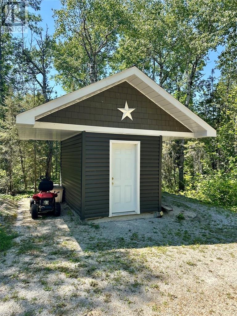 












190 McQuarrie Road

,
Kagawong, Manitoulin Island,




Ontario
P0P1J0

