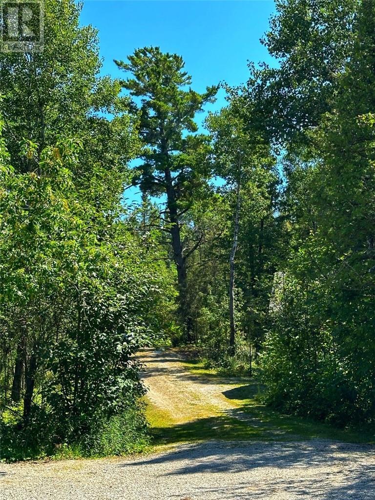 












190 McQuarrie Road

,
Kagawong, Manitoulin Island,




Ontario
P0P1J0

