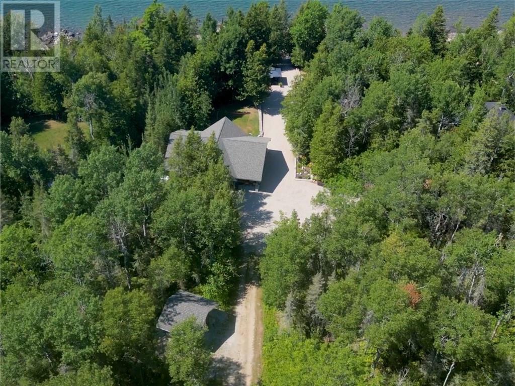












190 McQuarrie Road

,
Kagawong, Manitoulin Island,




Ontario
P0P1J0

