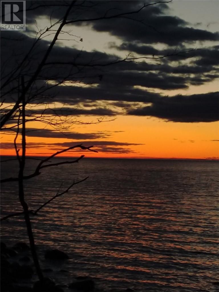 












190 McQuarrie Road

,
Kagawong, Manitoulin Island,




Ontario
P0P1J0

