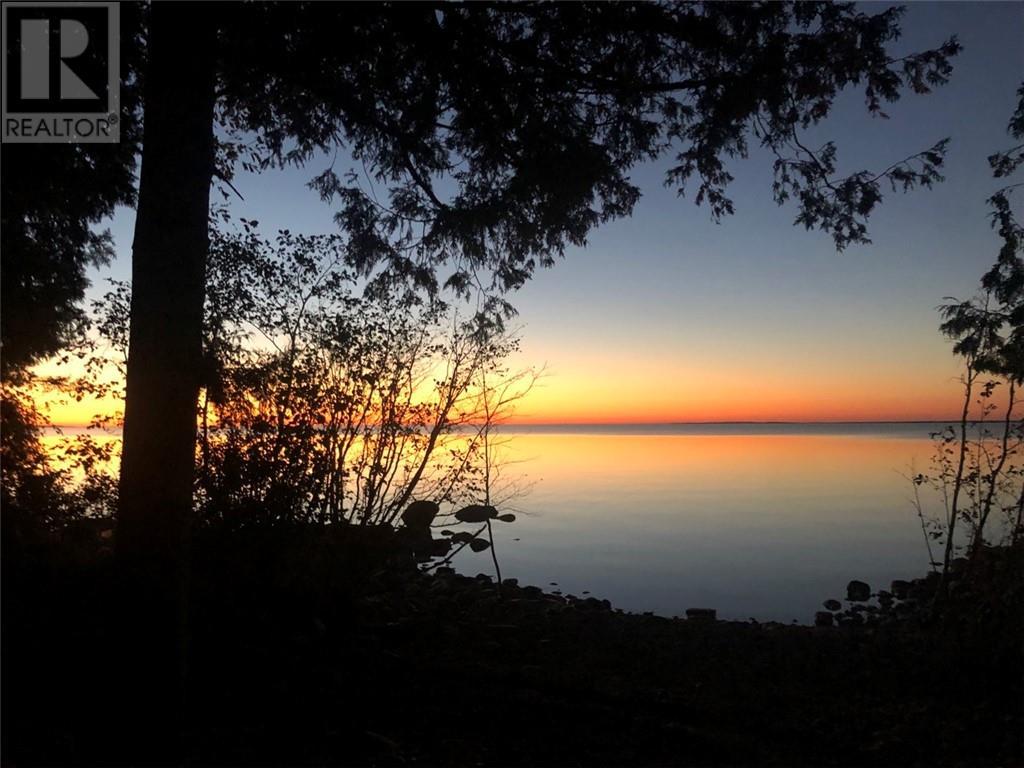 












190 McQuarrie Road

,
Kagawong, Manitoulin Island,




Ontario
P0P1J0

