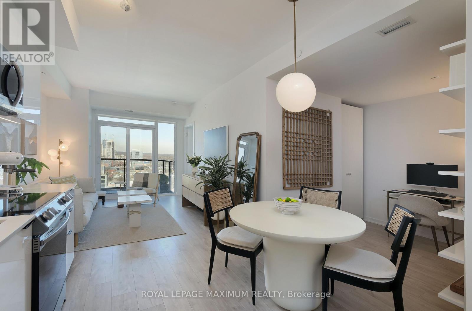 












1713 - 50 POWER STREET

,
Toronto,




Ontario
M5A0V3

