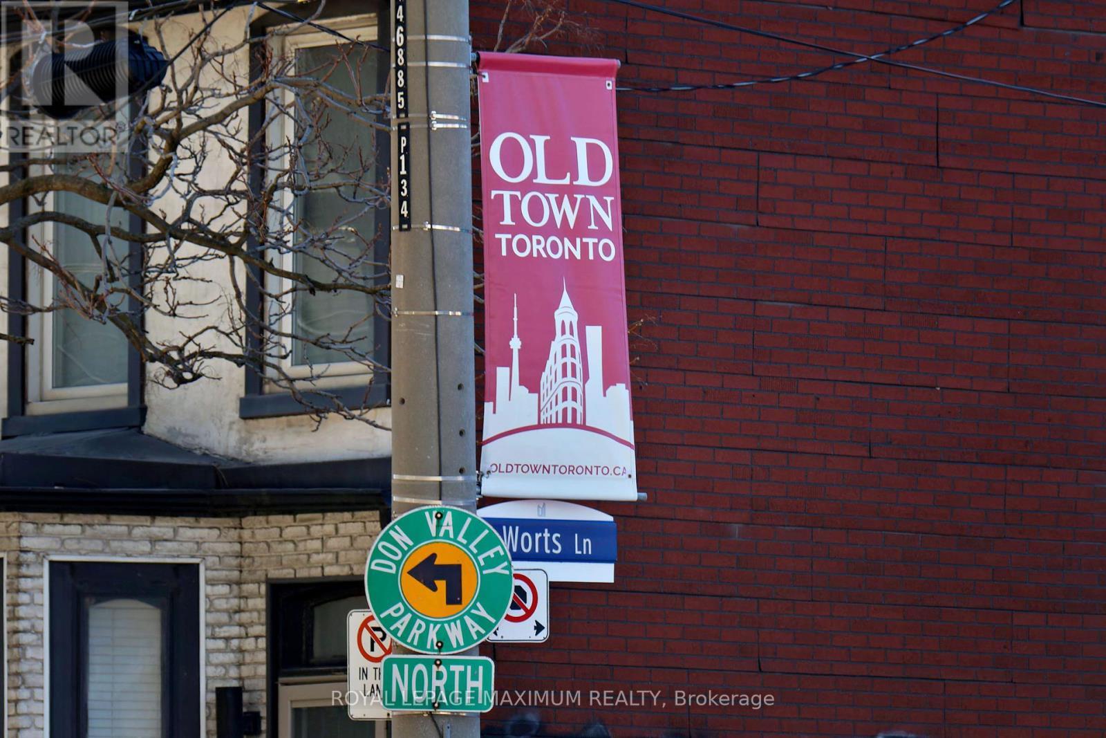 












1713 - 50 POWER STREET

,
Toronto,




Ontario
M5A0V3

