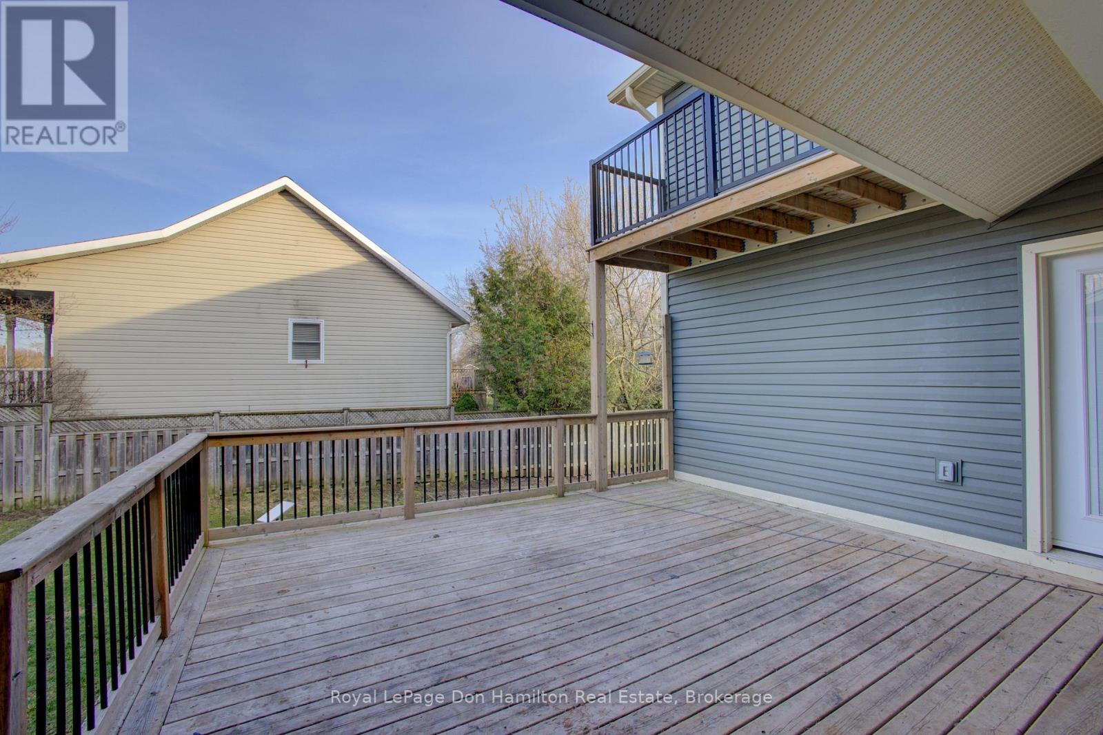 












31 PELLISTER STREET W

,
Minto,




Ontario
N0G1Z0

