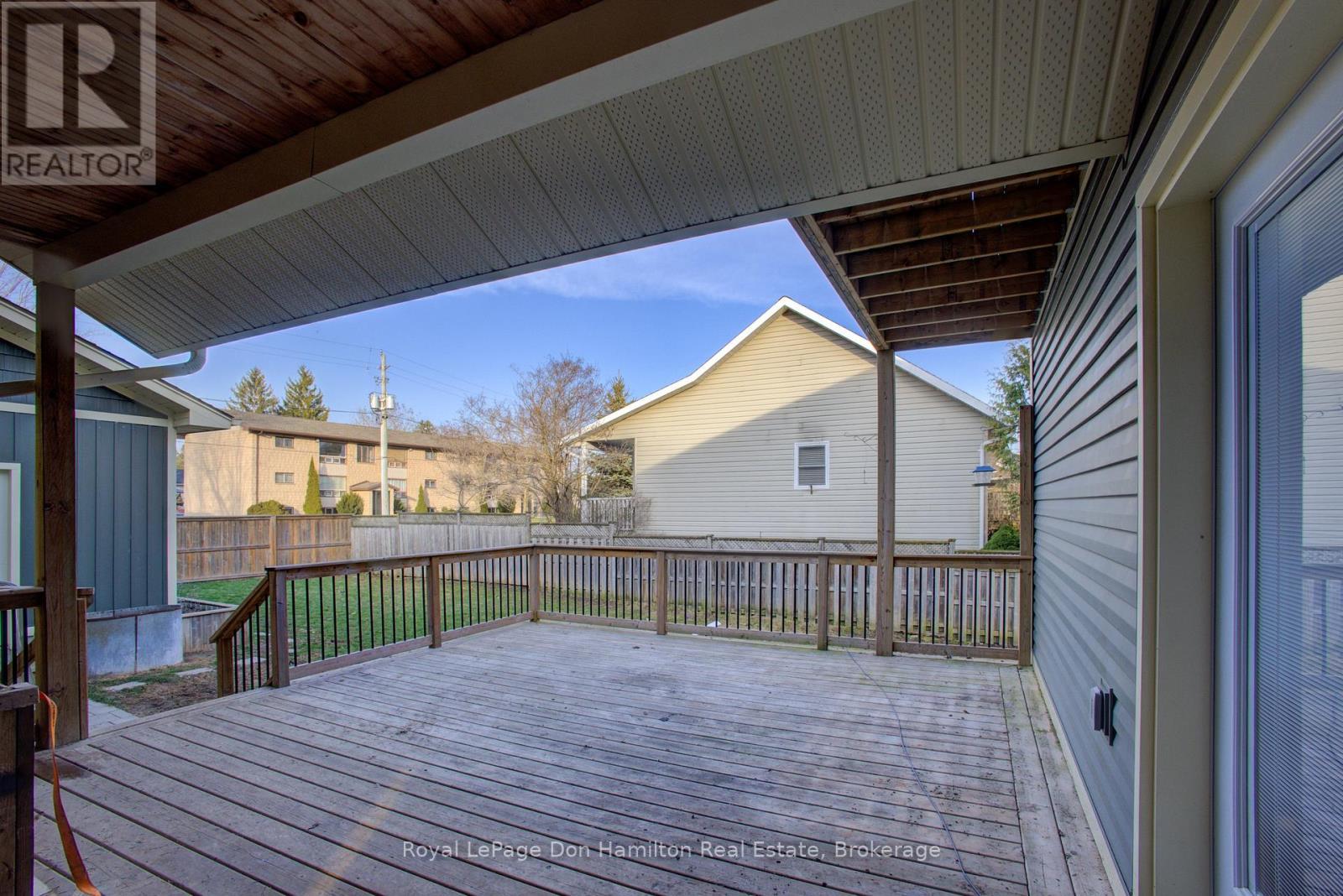 












31 PELLISTER STREET W

,
Minto,




Ontario
N0G1Z0

