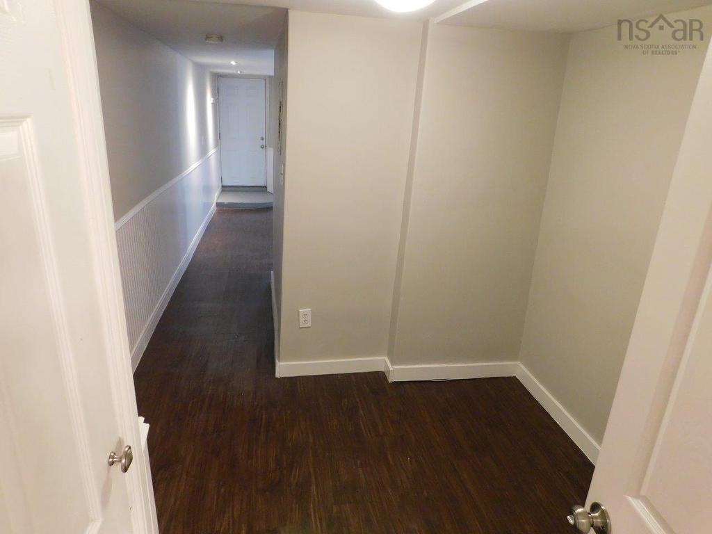 












5271 Harvey Street

,
Halifax Peninsula,




NS
B3J 1A8

