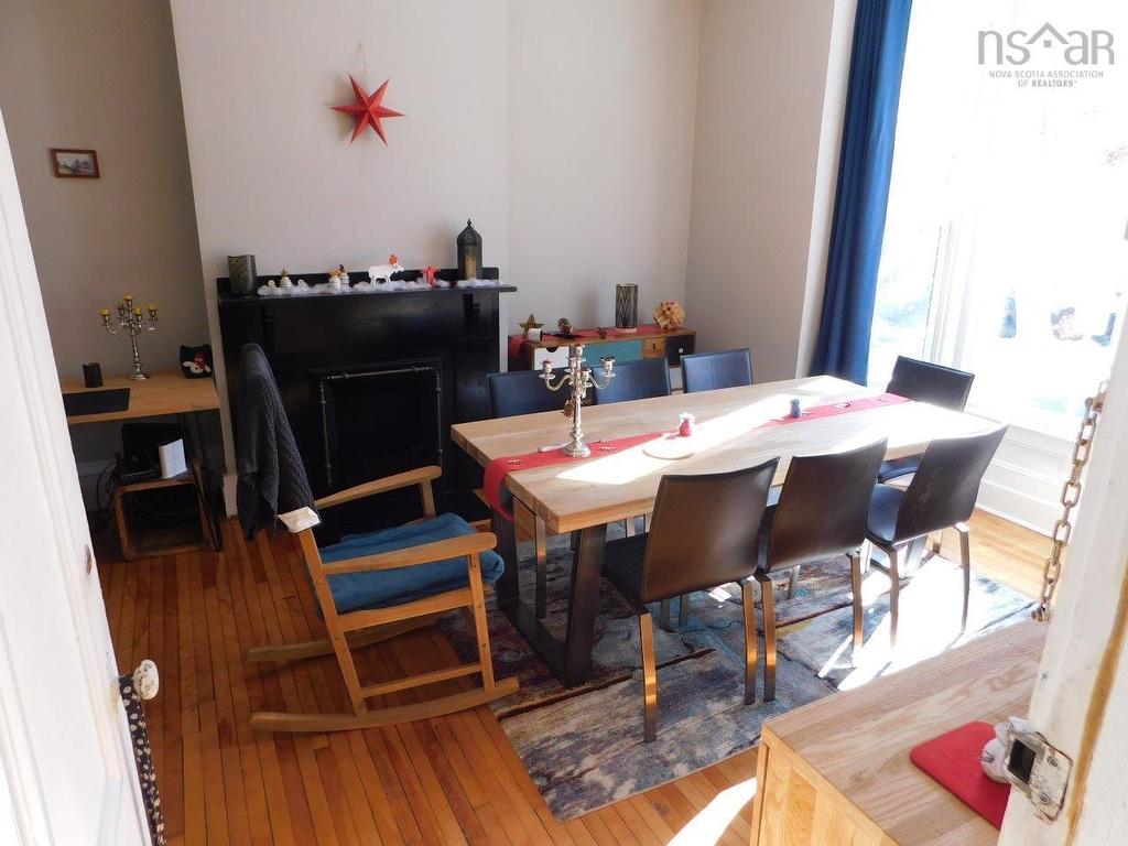 












5271 Harvey Street

,
Halifax Peninsula,




NS
B3J 1A8

