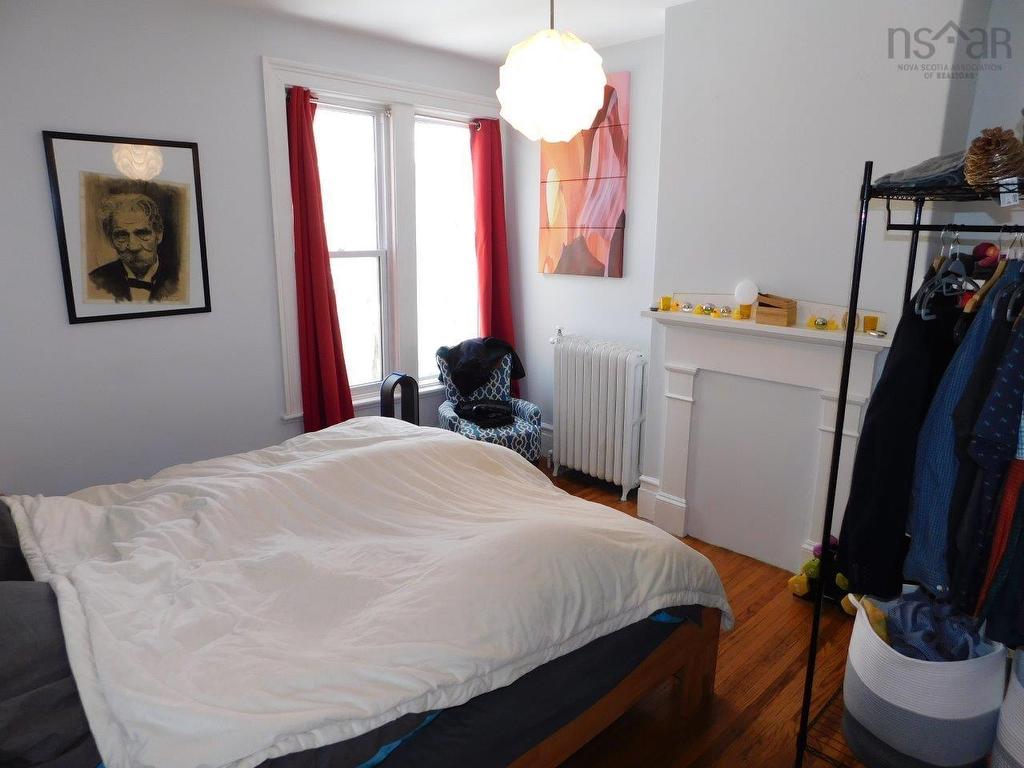 












5271 Harvey Street

,
Halifax Peninsula,




NS
B3J 1A8

