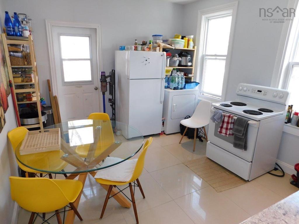 












5271 Harvey Street

,
Halifax Peninsula,




NS
B3J 1A8

