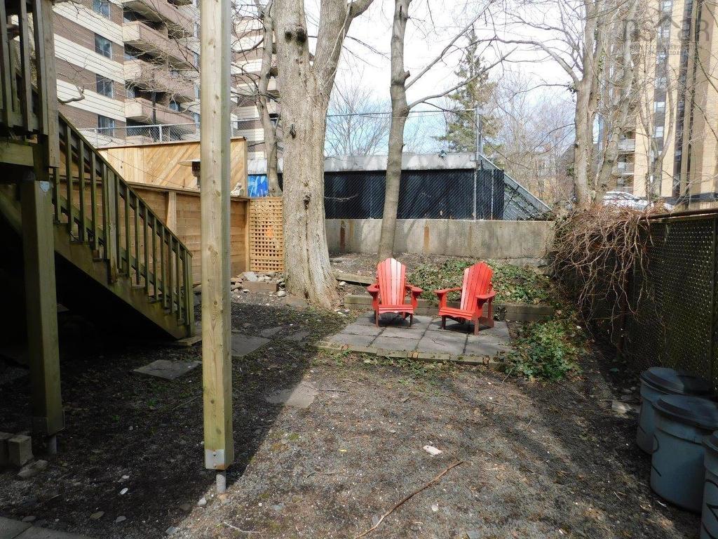 












5271 Harvey Street

,
Halifax Peninsula,




NS
B3J 1A8

