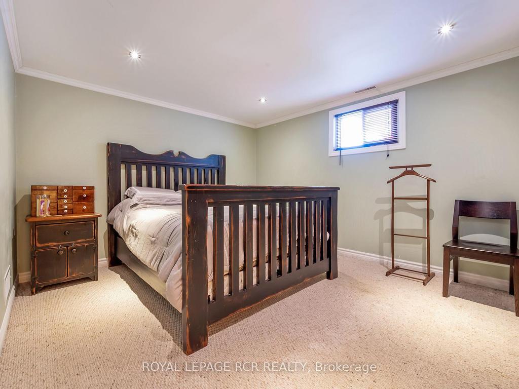 









50


Trafalgar

Road,
Erin,




ON
N0B 1Z0

