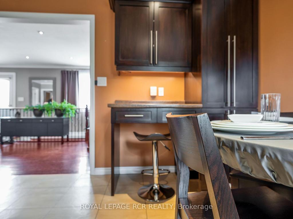 









50


Trafalgar

Road,
Erin,




ON
N0B 1Z0

