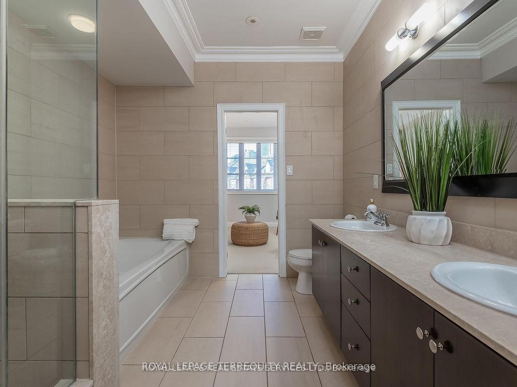 









11


Shires

Lane,
Toronto,




ON
M8Z 6C9

