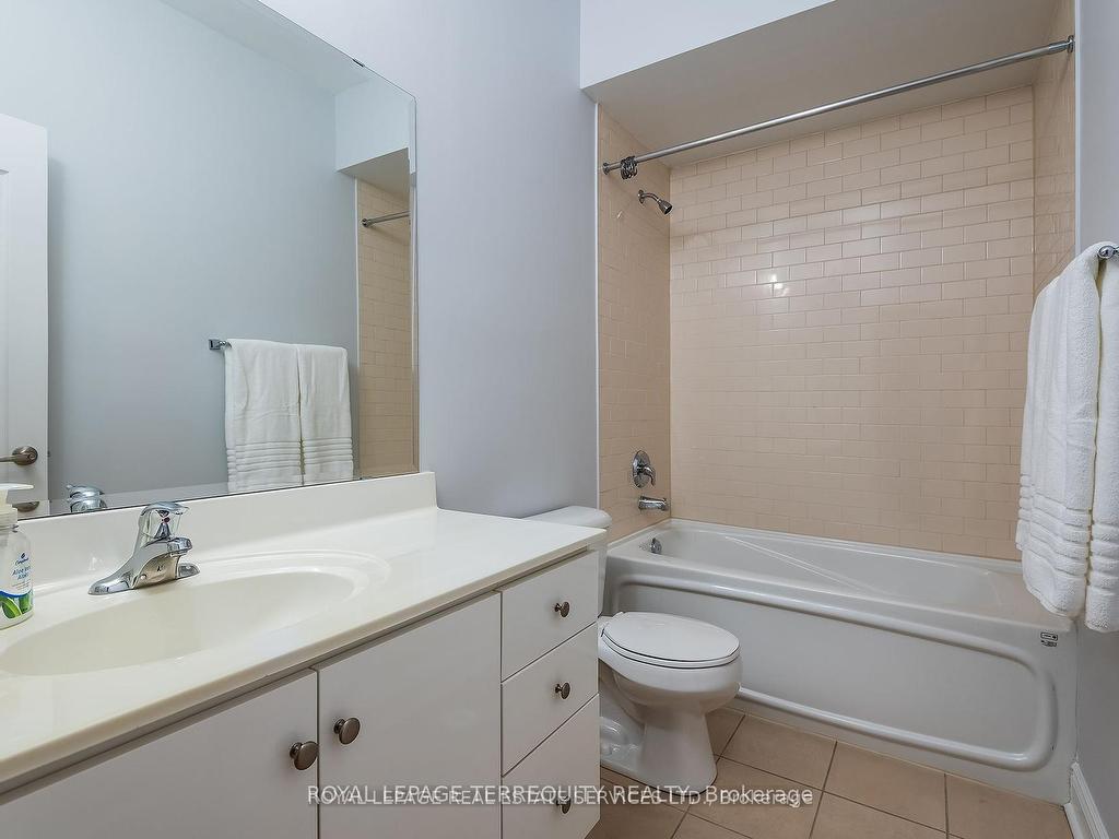









11


Shires

Lane,
Toronto,




ON
M8Z 6C9

