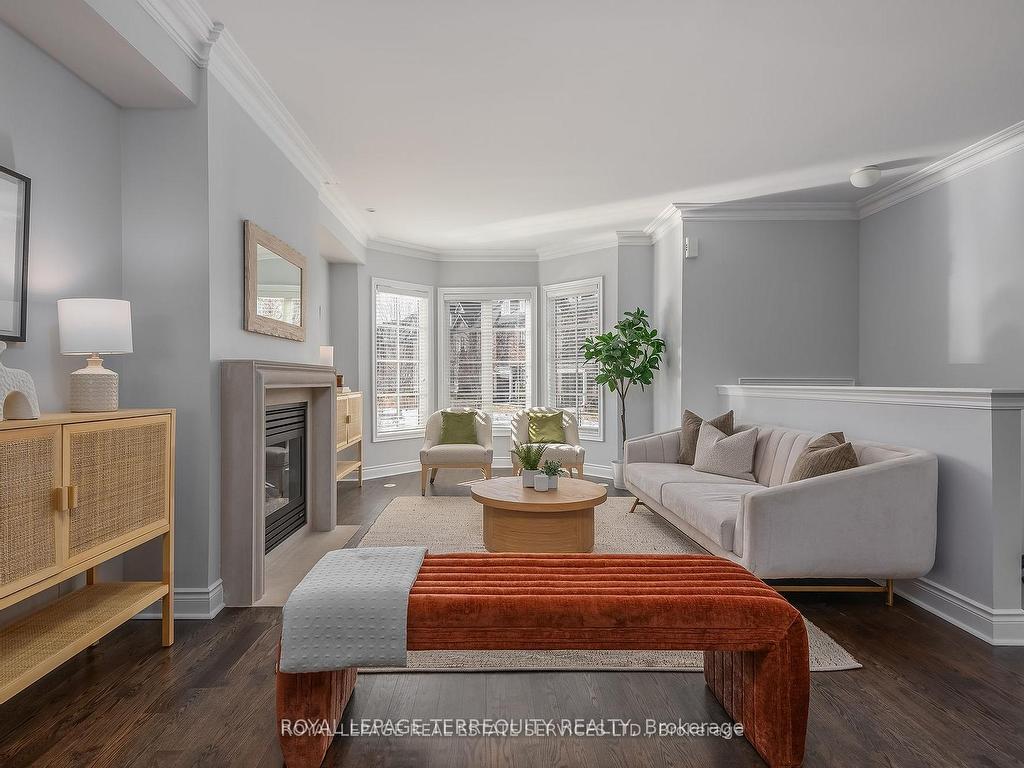 









11


Shires

Lane,
Toronto,




ON
M8Z 6C9

