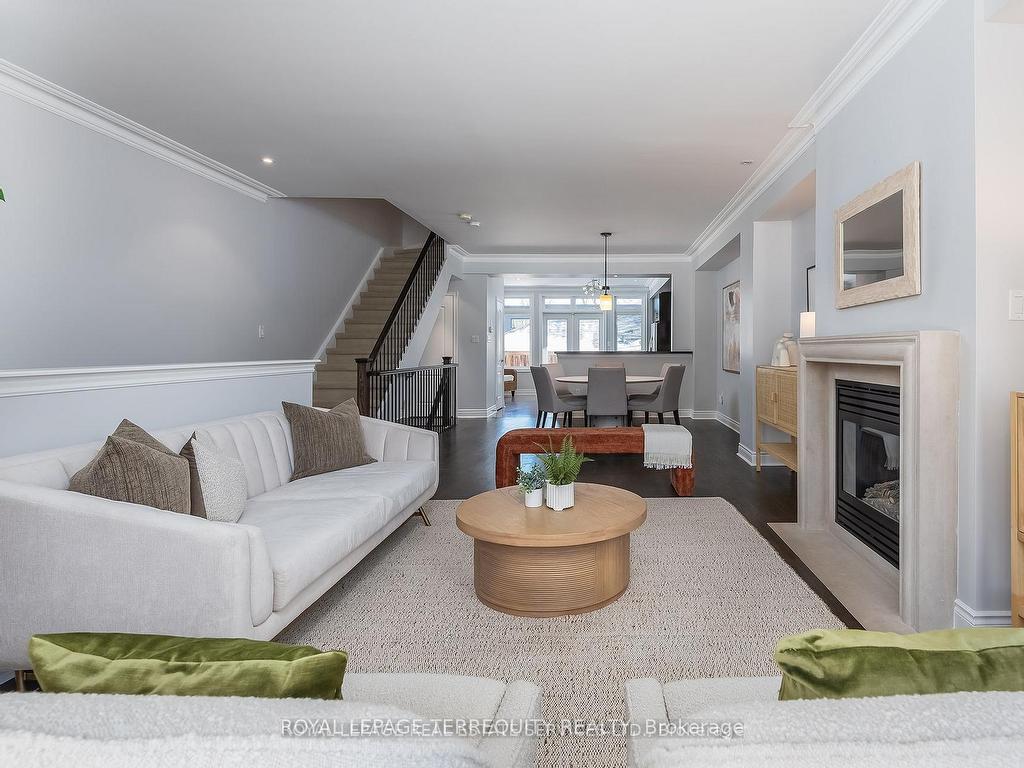









11


Shires

Lane,
Toronto,




ON
M8Z 6C9

