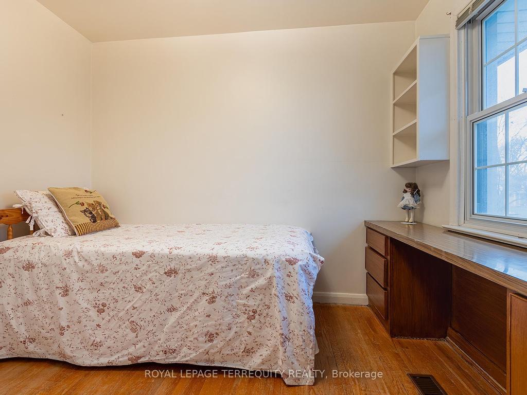









36


Breadner

Drive,
Toronto,




ON
M9R 3M4

