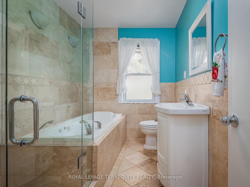 









36


Breadner

Drive,
Toronto,




ON
M9R 3M4

