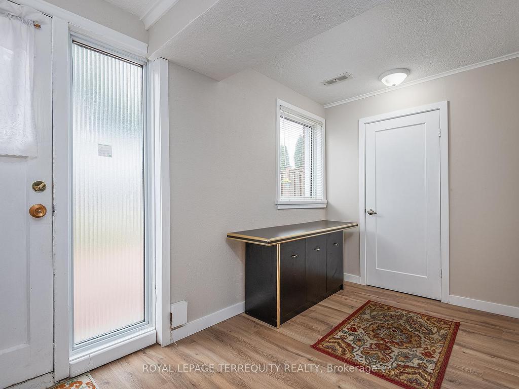 









36


Breadner

Drive,
Toronto,




ON
M9R 3M4

