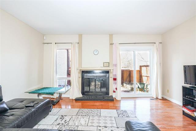 









41


Eric

ST, A,
Winnipeg,




MB
R2M 5J2

