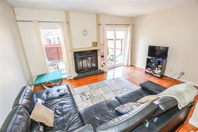 









41


Eric

ST, A,
Winnipeg,




MB
R2M 5J2

