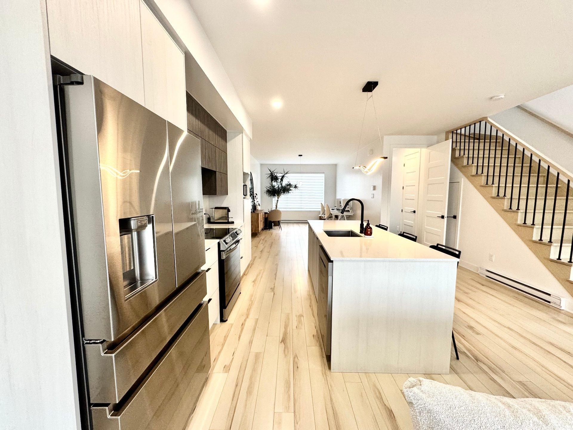 









13720


Rue du Merlot

,
Mirabel,




QC
J7N3P1

