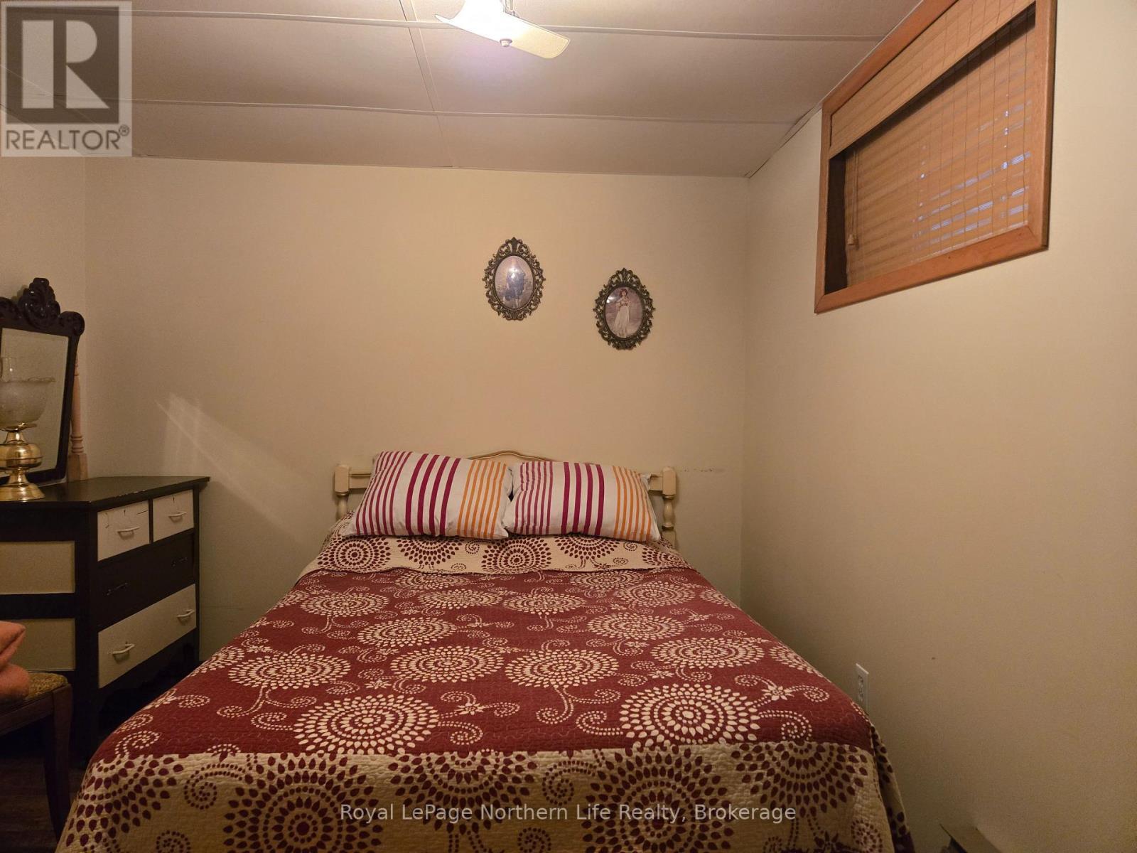 












544 BROADWOOD AVENUE

,
Temiskaming Shores (New Liskeard),




Ontario
P0J1P0

