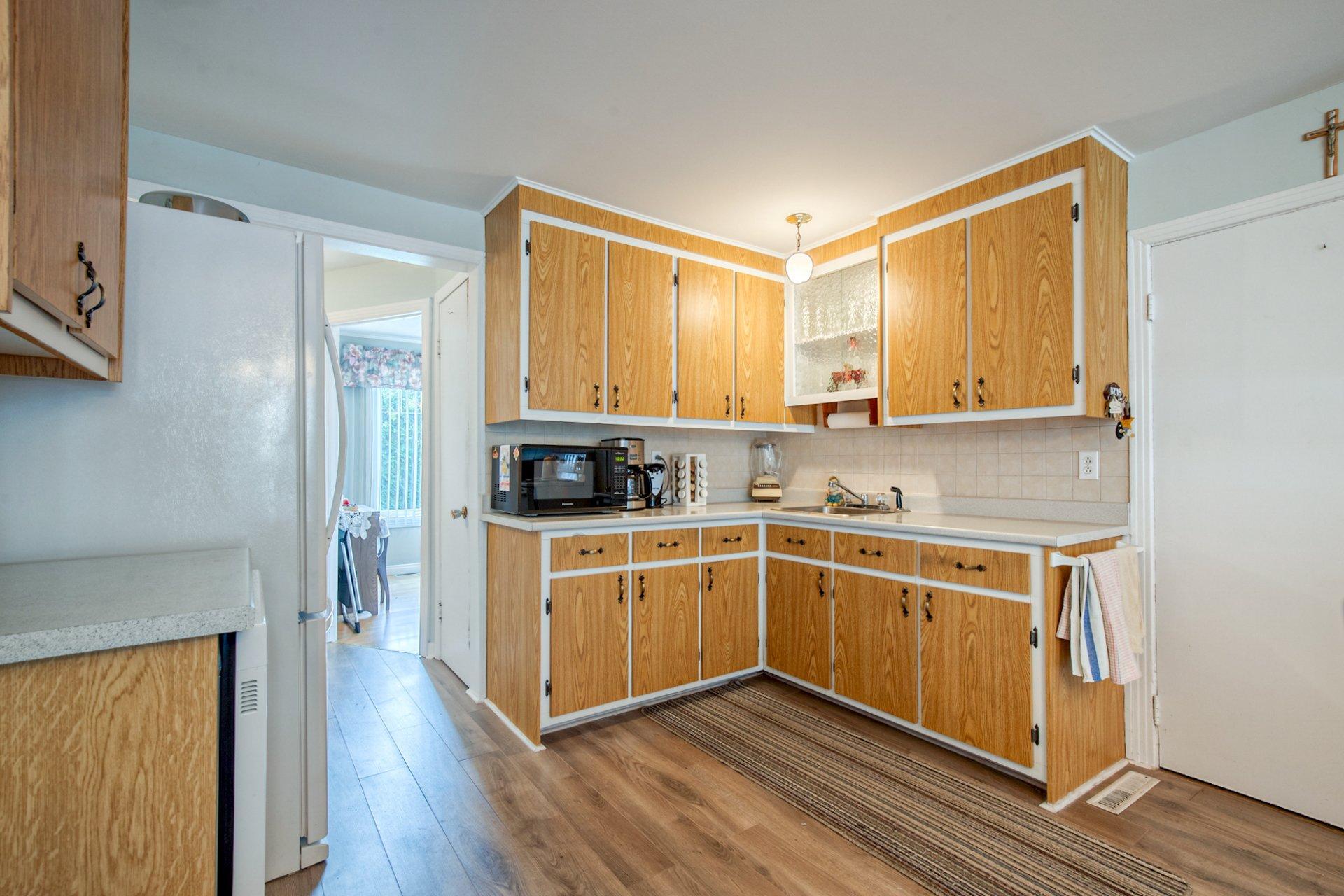 









485


Av. Desjardins

,
Saint-Jean-sur-Richelieu,




QC
J2X1S3

