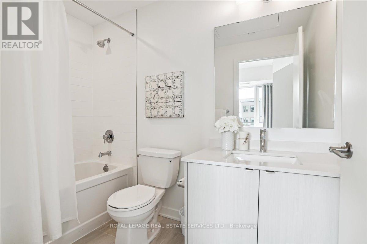 












202 - 1440 CLARRIAGE COURT

,
Milton,




Ontario
L9T2X5


