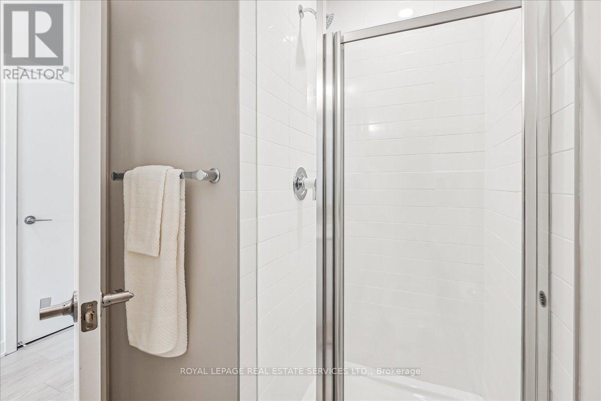 












202 - 1440 CLARRIAGE COURT

,
Milton,




Ontario
L9T2X5

