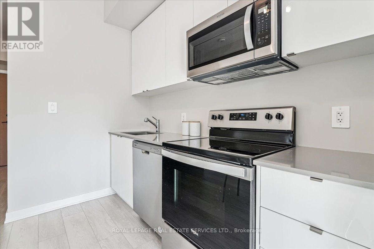 












202 - 1440 CLARRIAGE COURT

,
Milton,




Ontario
L9T2X5

