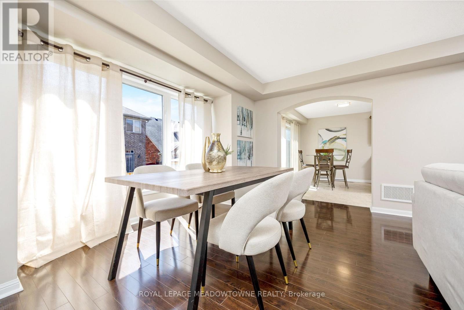 












344 MCDOUGALL CROSSING

,
Milton,




Ontario
L9T0N5

