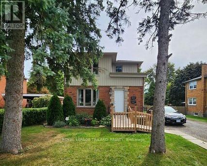 












UPPER - 1771 WAVELL STREET

,
London East (East H),




Ontario
N5W2E2

